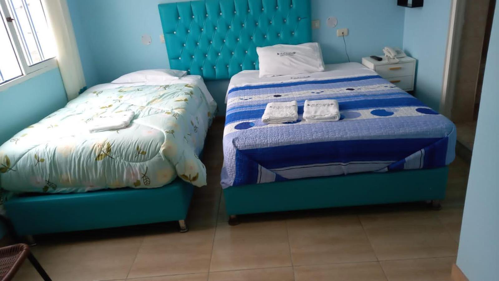 Hospedaje La Ola Azul Puerto Chicama Eksteriør billede