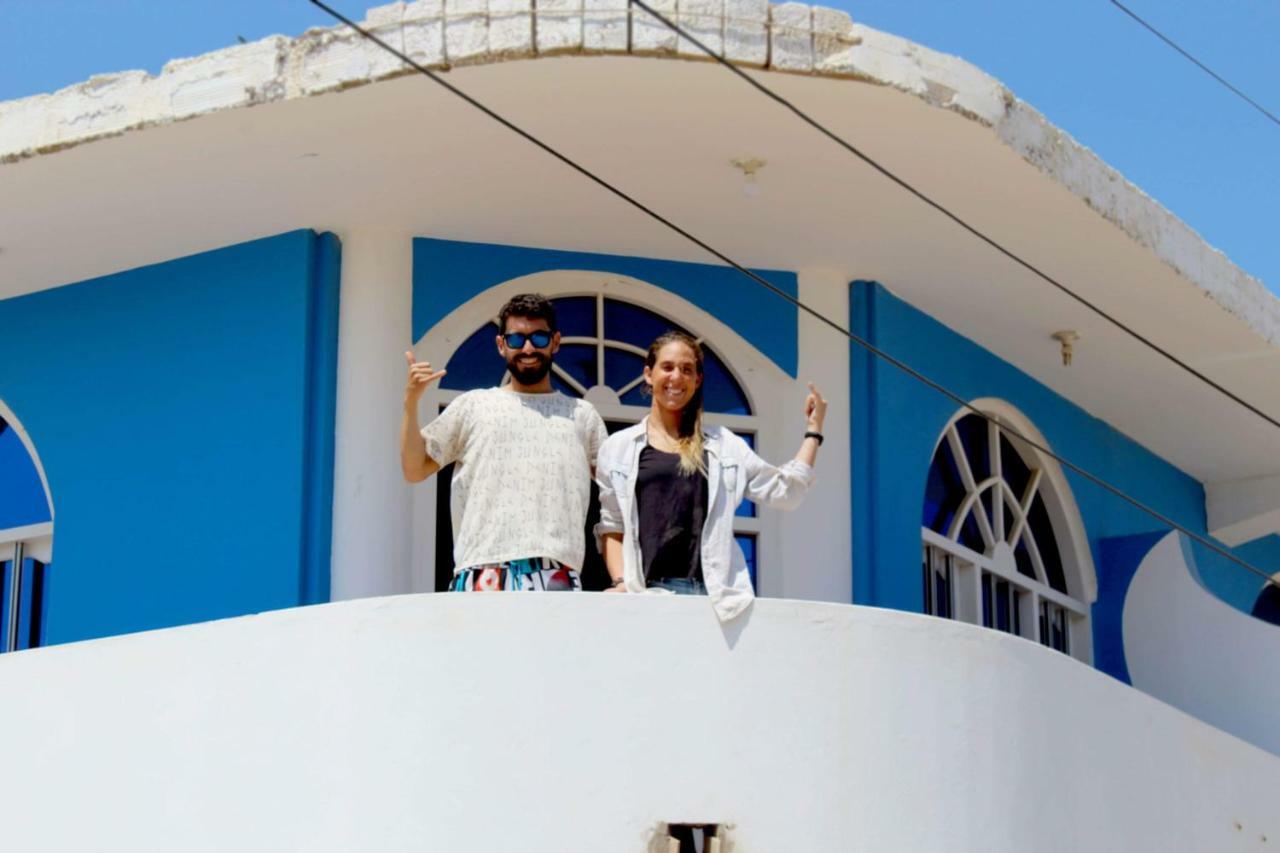 Hospedaje La Ola Azul Puerto Chicama Eksteriør billede