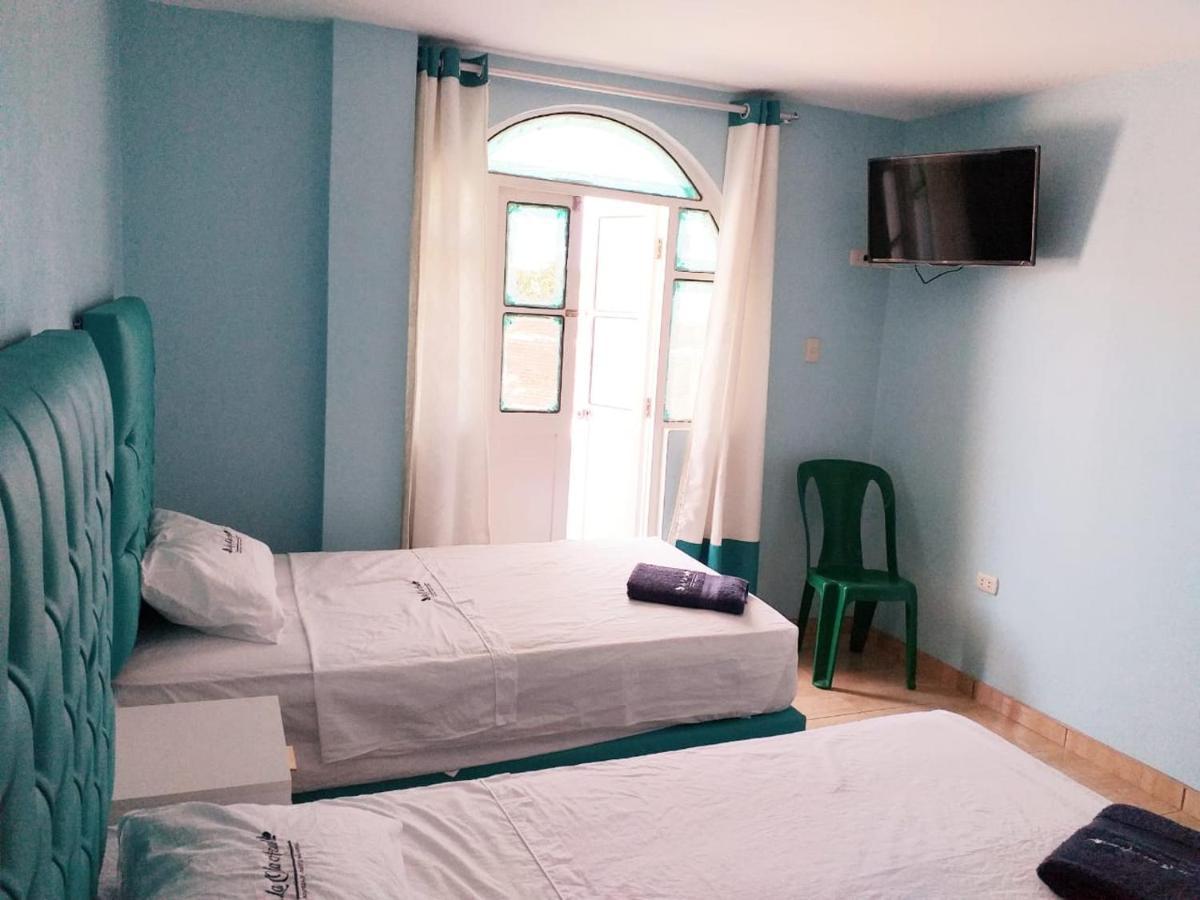Hospedaje La Ola Azul Puerto Chicama Eksteriør billede